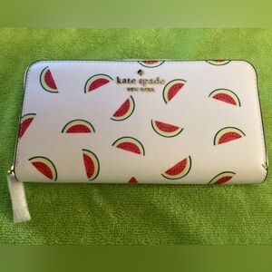 KATE SPADE NWOT Watermelon large continental wallet